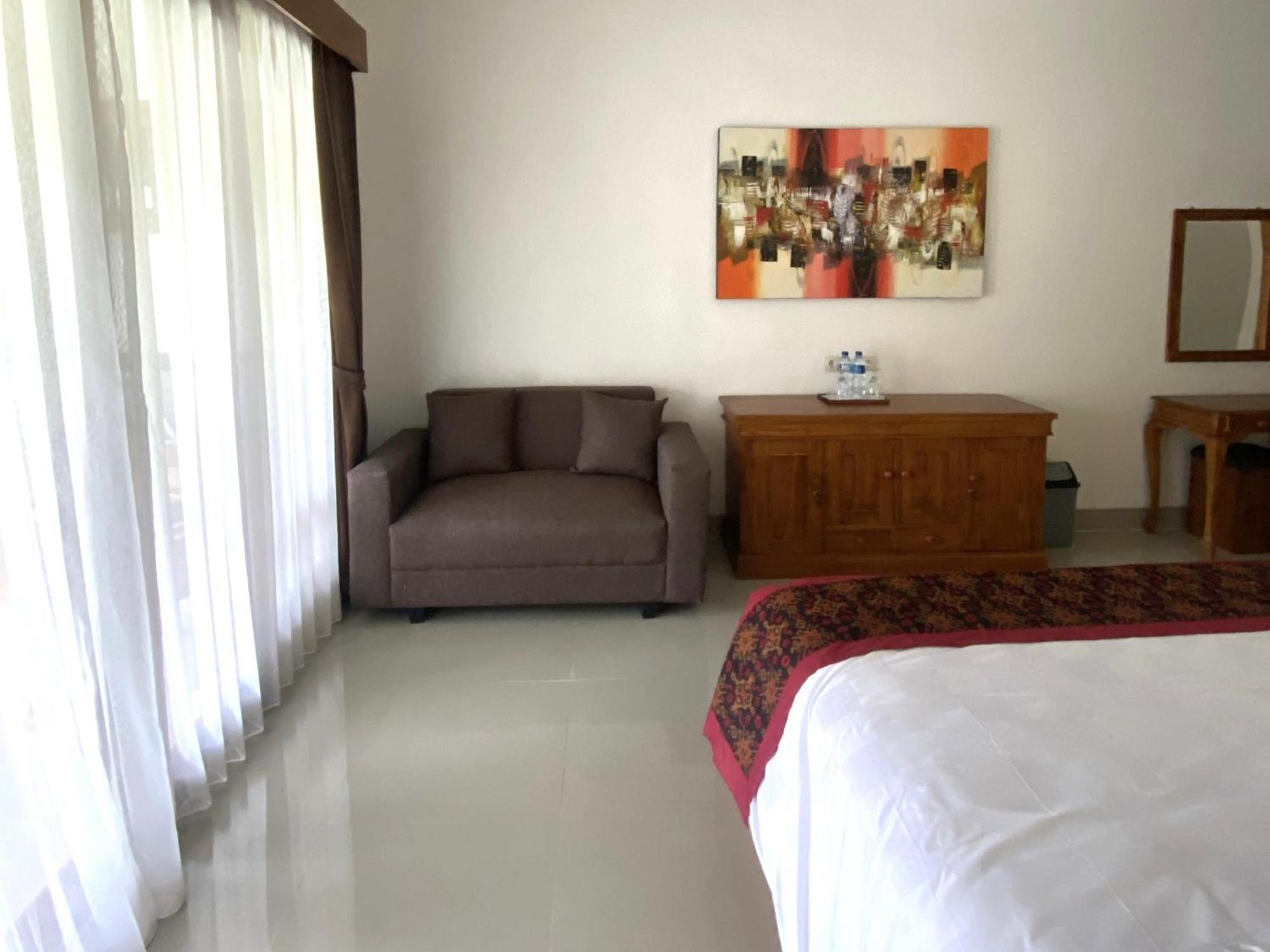 Nivaluma Hotel Убуд Екстериор снимка
